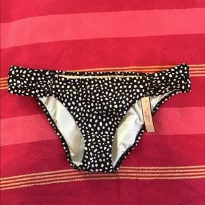 Victoria’s Secret The Knockout bikini bottoms NWT